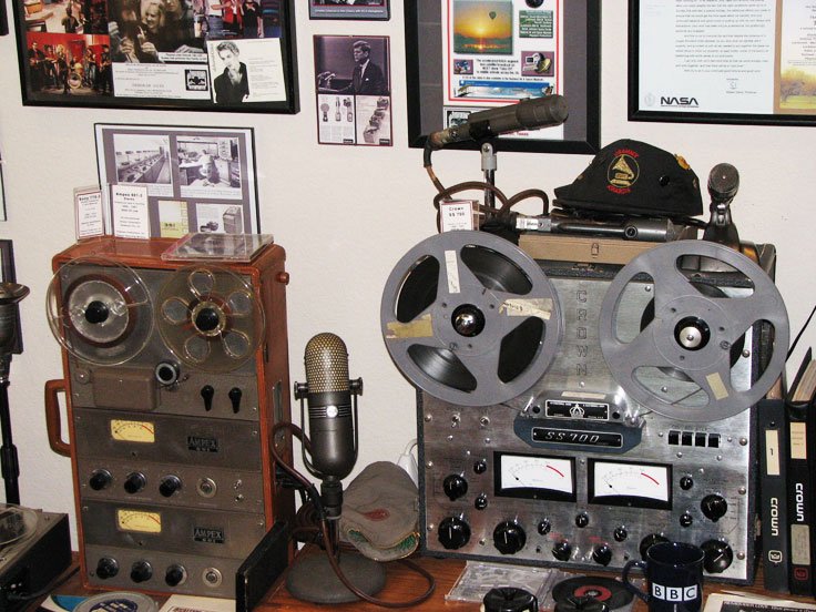 Museum of Magnetic Sound Recording - Ampex 601-2 & Crown 722 professional reel to reel tape recorders with the Electro Voice 666 andd the RCA 77DX microphones