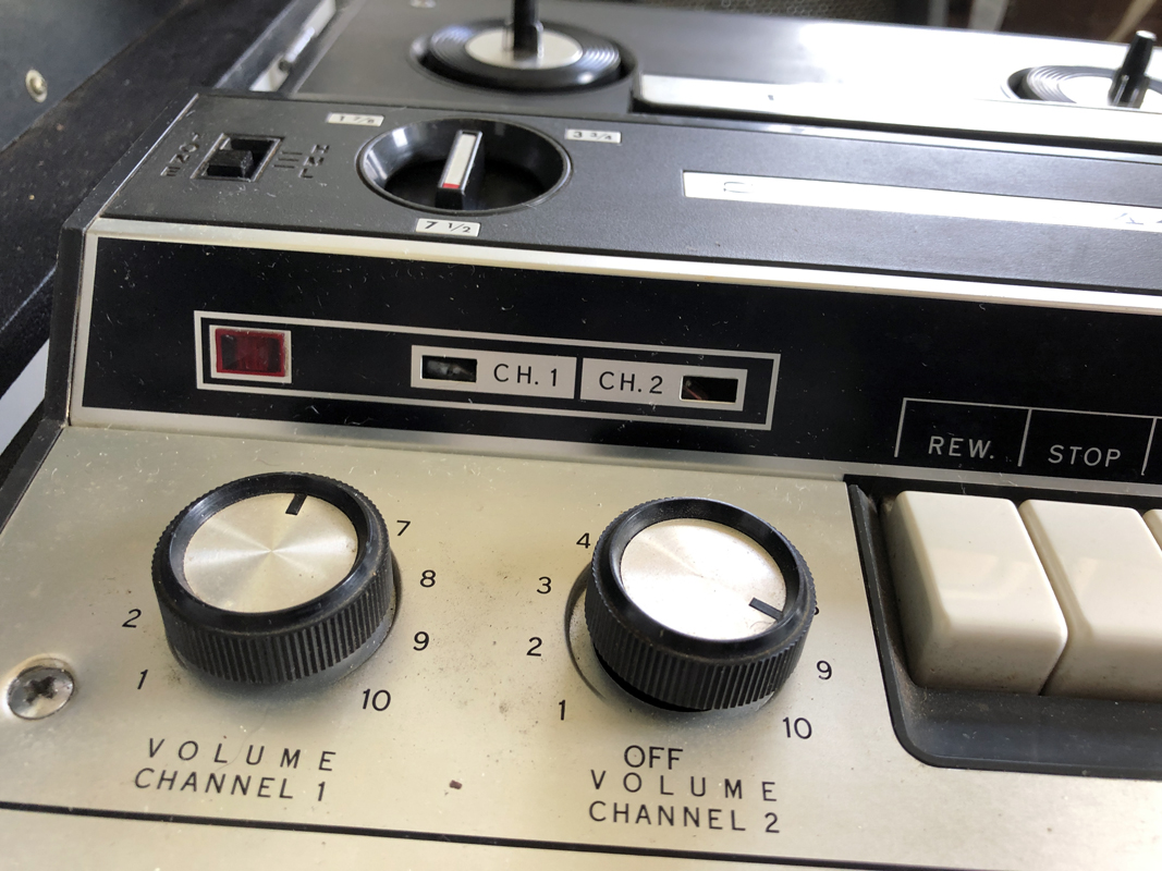Concord Stereophonic 880 Reel to Reel Player Recorder Untested Powers Up!