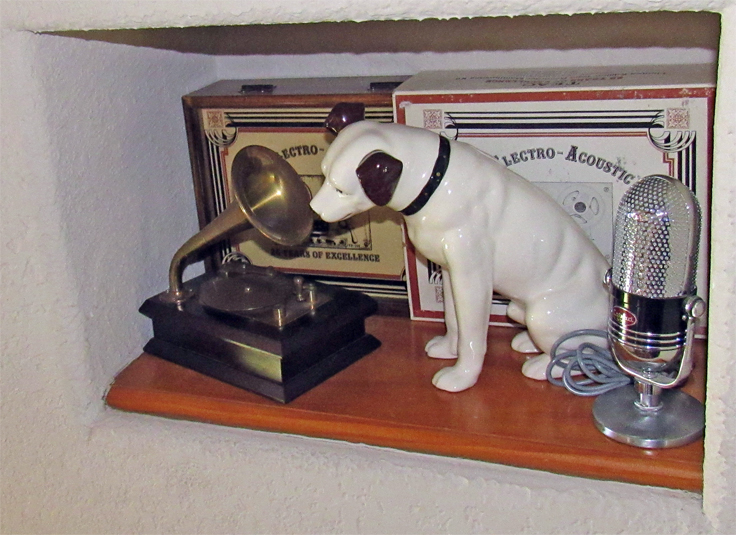 Another Teac 25 year anniversary box in it original wrapping, Calrad 500C pill microphone and Nipper with music box horn