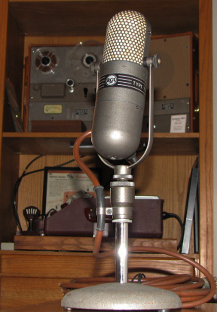 RCA 77DX microphone in the Theophilus MOMSR Reel2ReelTexas.com vintage reel tape recorder recording collection